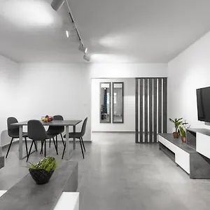 Consul, Nilie Hospitality Mgmt Thessaloniki